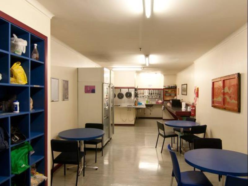 Queen Street Backpackers Окленд Экстерьер фото