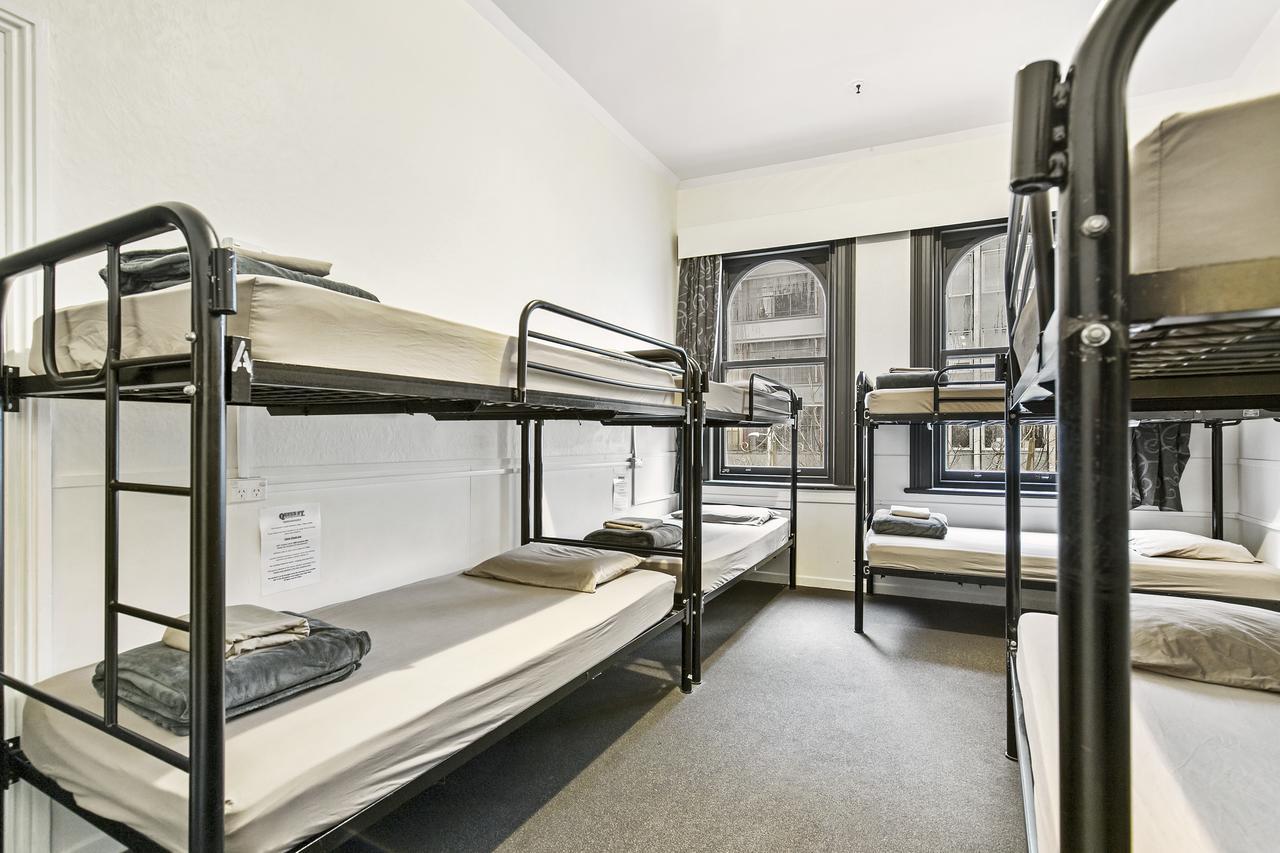 Queen Street Backpackers Окленд Экстерьер фото